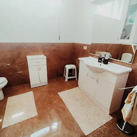 Apartment Casatrefontane