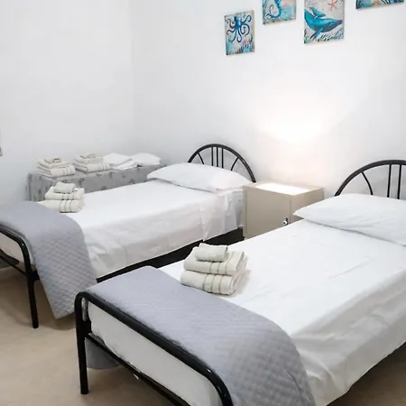 Casatrefontane 公寓 *