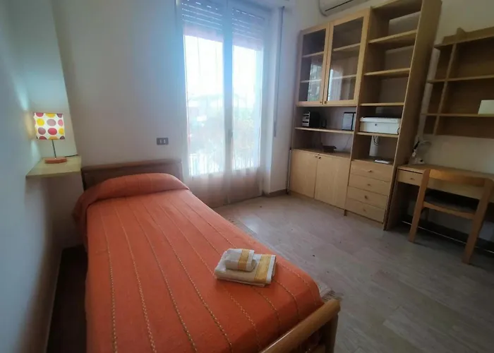 公寓 Casatrefontane 博瓦利诺马里纳